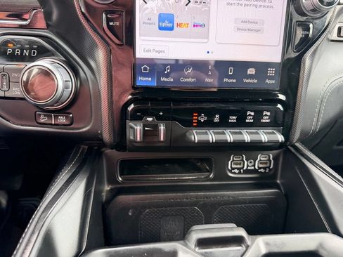 Used 2022 RAM 1500 Limited w/ Off-Road Group AWD/4WD image 27