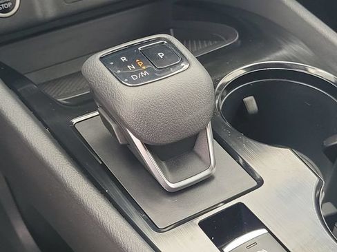 Used 2023 Nissan Rogue SV AWD/4WD image 33