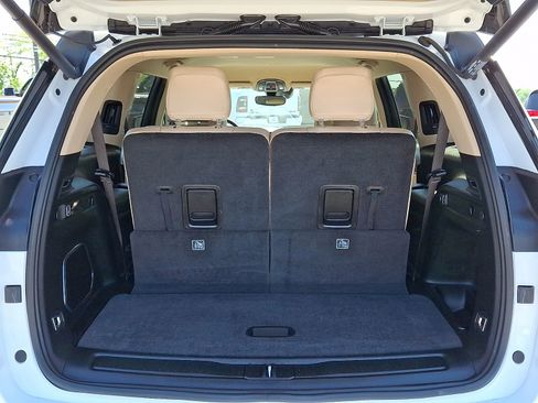 Used 2021 Jeep Grand Cherokee L Limited AWD/4WD image 29