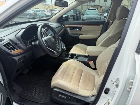 Used 2018 Honda CR-V Touring image 15