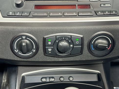 Used 2007 BMW Z4 3.0i image 15