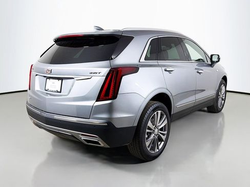 Used 2025 Cadillac XT5 Premium Luxury w/ LPO, Floor Liner Package AWD/4WD image 6