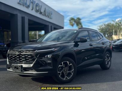 Used 2025 Chevrolet Trax LT w/ Driver Confidence Package