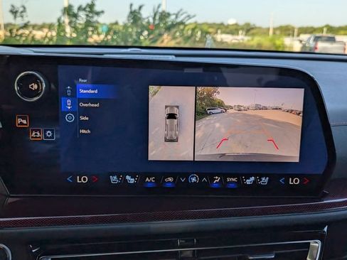 New 2026 Chevrolet Traverse RS w/ LPO, Floor Liner Package AWD/4WD image 23