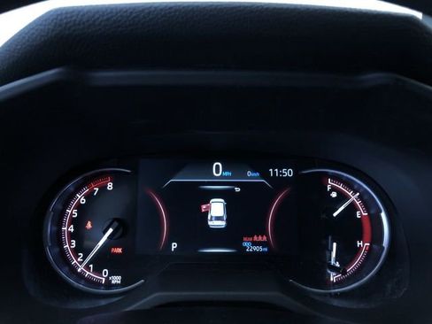 Certified 2025 Toyota RAV4 LE image 30