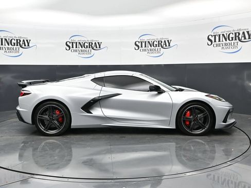 Used 2026 Chevrolet Corvette Stingray Preferred Cpe w/ Z51 Performance Package RWD image 8