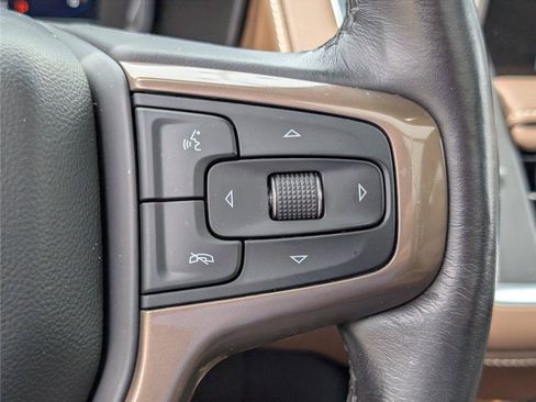 Used 2023 Chevrolet Tahoe High Country w/ Advanced Technology Package AWD/4WD image 31