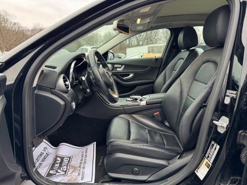 Used 2015 Mercedes-Benz C 300 4dr Sdn C 300 4MATIC image 15