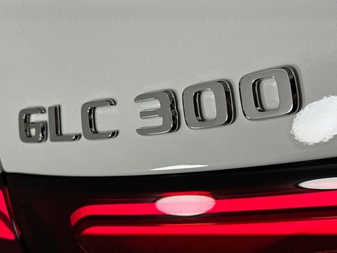 New 2026 Mercedes-Benz GLC 300 4MATIC image 8