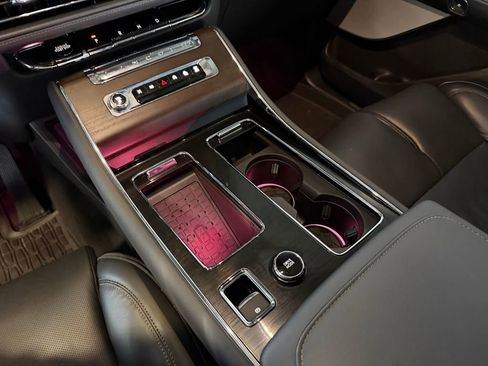 Used 2025 Lincoln Aviator Reserve w/ Equipment Group 201A image 28