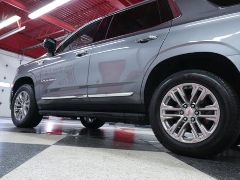 Used 2021 GMC Yukon SLT w/ SLT Premium Package image 39