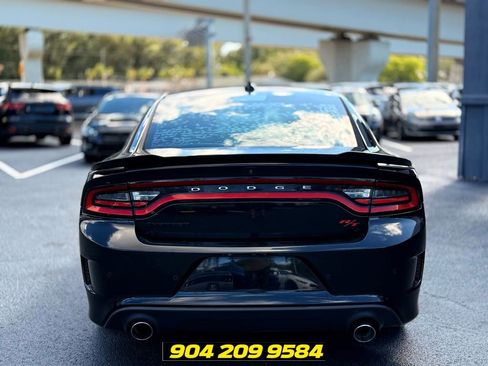 Used 2016 Dodge Charger R/T Scat Pack w/ Beats Audio Group RWD image 6