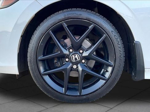 Used 2022 Honda Civic Sport image 11