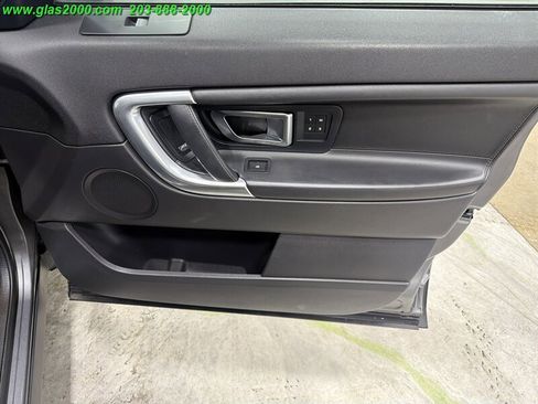 Used 2019 Land Rover Discovery Sport HSE Luxury AWD/4WD image 26