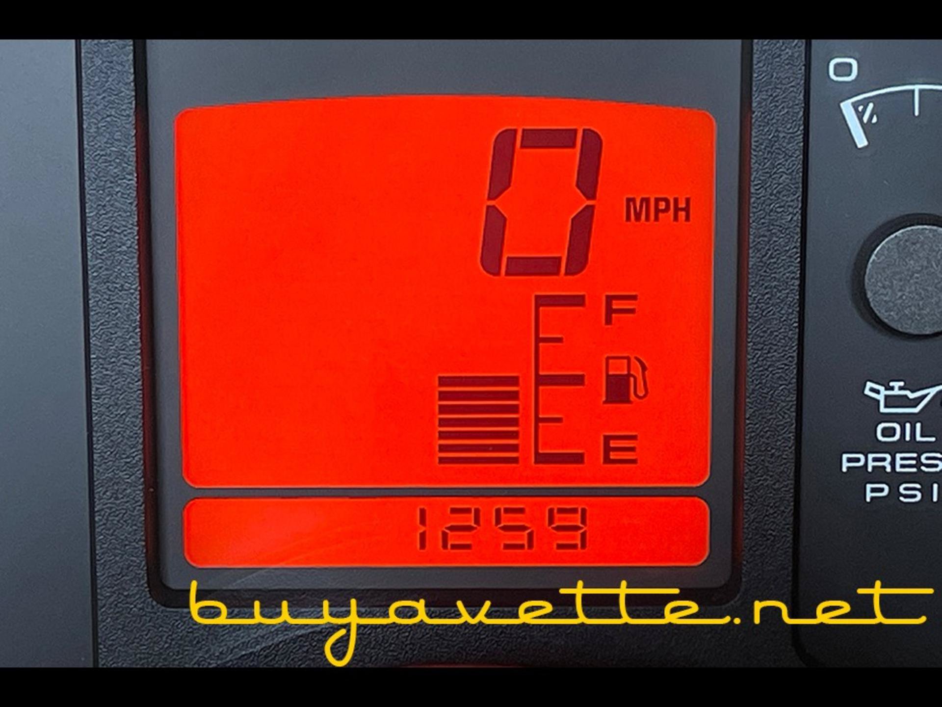 Used 1995 Chevrolet Corvette Convertible RWD image 18
