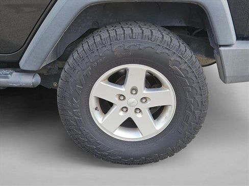 Used 2014 Jeep Wrangler Unlimited Sport w/ Quick Order Package 24S AWD/4WD image 21