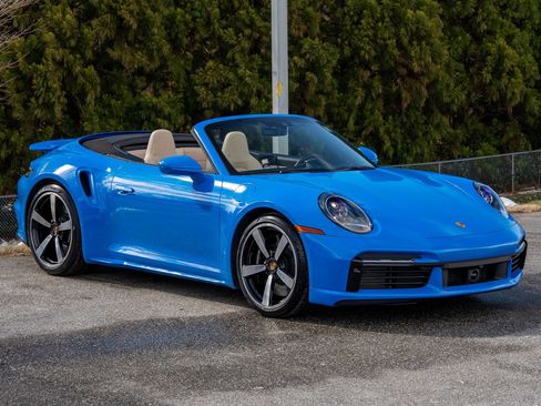 Certified 2022 Porsche 911 Turbo image 9