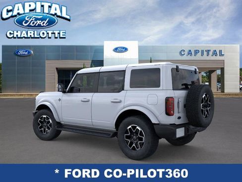 New 2025 Ford Bronco Outer Banks image 5