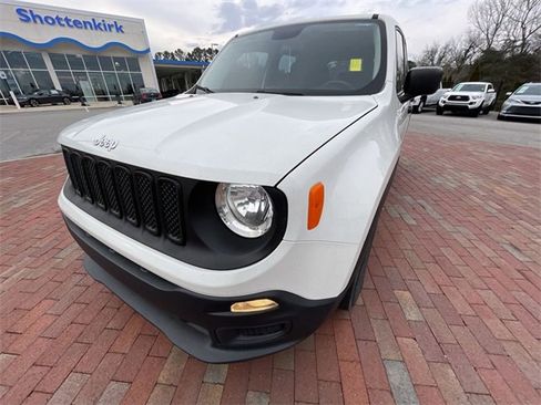 Used 2016 Jeep Renegade Sport w/ Power & Air Group image 5