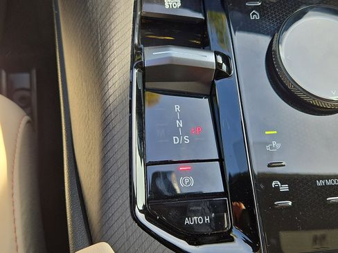 Used 2026 BMW X3 xDrive30 w/ Convenience Package image 7