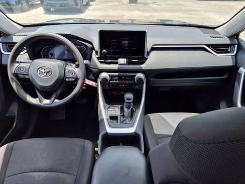 Used 2024 Toyota RAV4 LE AWD/4WD image 26