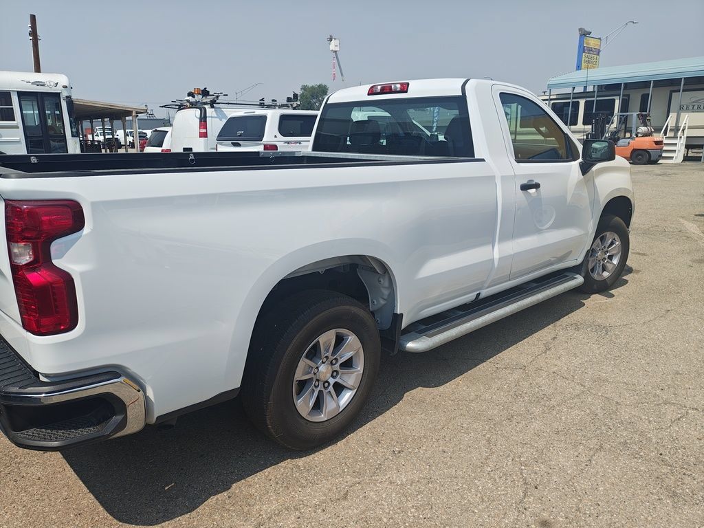 Used 2025 Chevrolet Silverado 1500 W/T RWD image 3