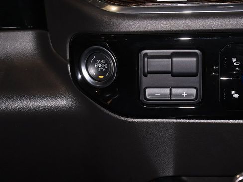 Used 2025 GMC Sierra 1500 Elevation w/ Elevation Premium Package image 25