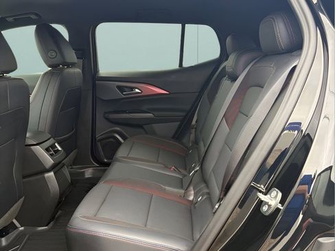 Used 2026 Chevrolet Equinox EV RS FWD image 17