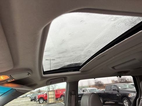 Used 2009 Toyota Sienna XLE image 26