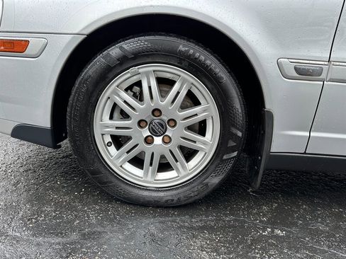 Used 2005 Volvo S80 2.5T image 9