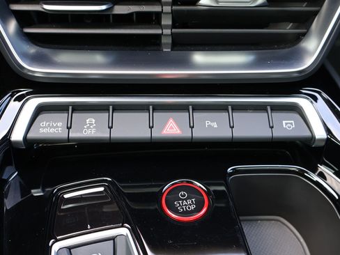 Used 2023 Audi e-tron GT Premium Plus w/ Executive Package AWD/4WD image 26