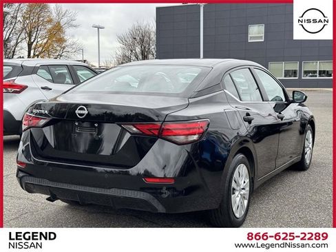Used 2024 Nissan Sentra S image 5