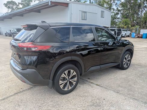 Used 2023 Nissan Rogue SV FWD image 25