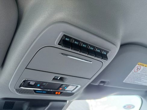 Used 2026 Ford F350 Lariat image 50