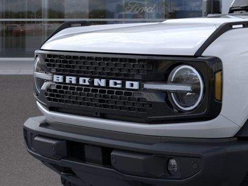 New 2026 Ford Bronco Outer Banks AWD/4WD image 19