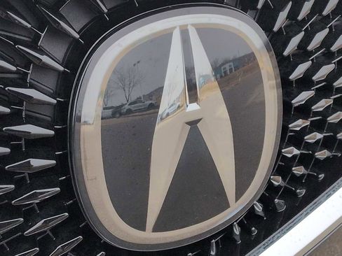 Used 2023 Acura MDX SH-AWD w/ Technology Package image 13