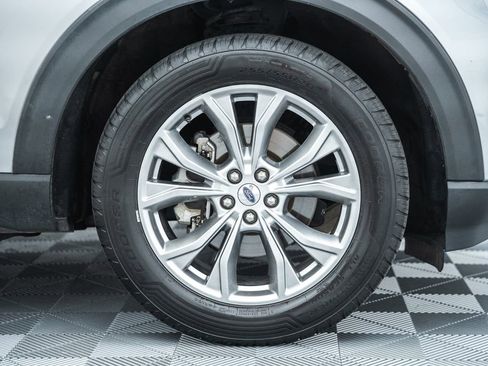 Used 2021 Ford Explorer Limited w/ Equipment Group 301A image 21