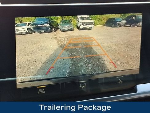 Used 2023 Chevrolet Silverado 1500 RST AWD/4WD image 13