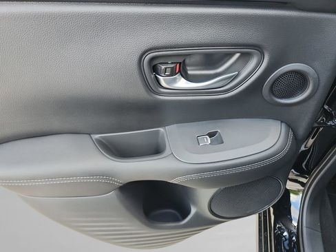New 2026 Honda HR-V EX-L image 32