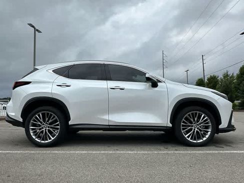 Used 2022 Lexus NX 350h AWD image 3