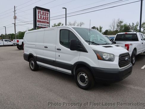 Used 2015 Ford Transit 250 130 Low Roof image 7