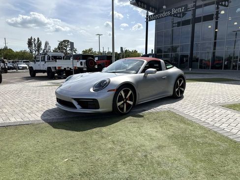 Used 2023 Porsche 911 Targa 4S AWD/4WD image 17