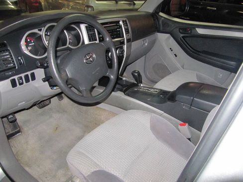Used 2003 Toyota 4Runner Sport AWD/4WD image 14