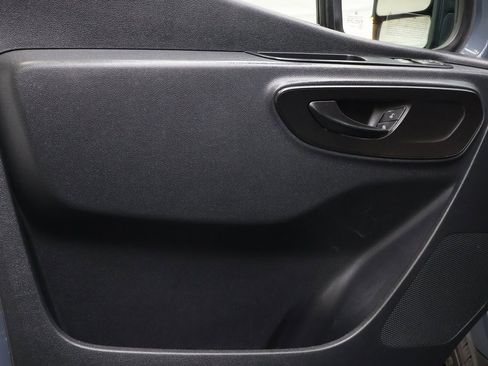 Used 2019 Mercedes-Benz Sprinter 144 image 14