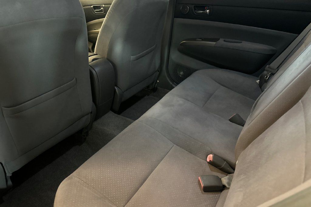 Used 2008 Toyota Prius w/ Pkg 5 FWD image 12