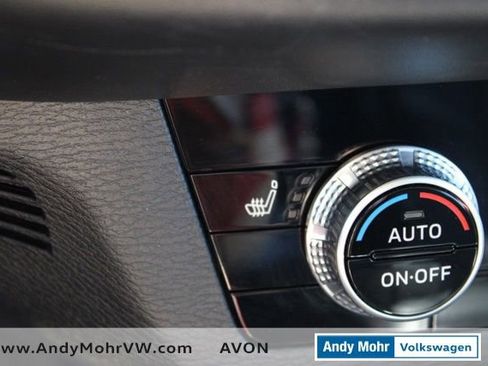 Used 2023 Mitsubishi Outlander SE AWD/4WD image 35