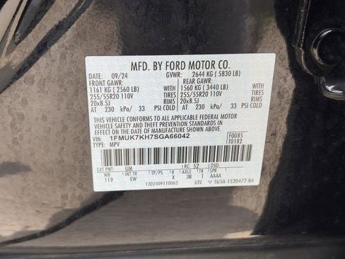 Certified 2025 Ford Explorer ST-Line RWD image 31