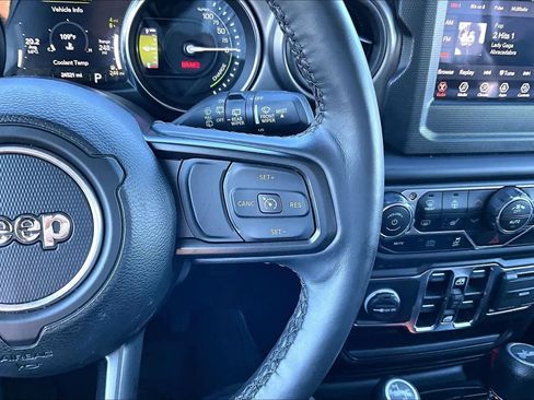 Used 2023 Jeep Wrangler Unlimited w/ Cold Weather Group image 26