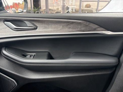 Used 2021 Jeep Grand Cherokee L Limited image 26