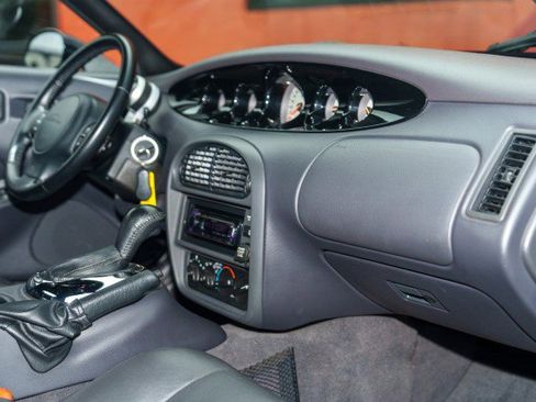 Used 2000 Plymouth Prowler image 14